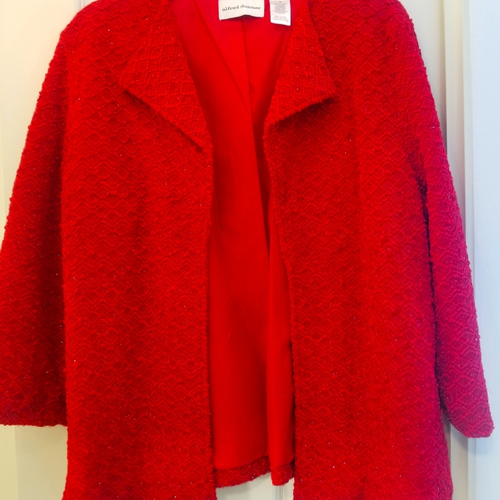 AlFRED DUNNER Ladies Red Blazer